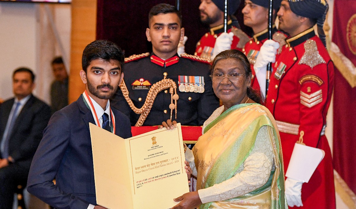 राष्ट्रीय खेल पुरस्कार पाकर आहलादित हैं विजेता, Gukesh ने सम्मान को बताया ‘खास’