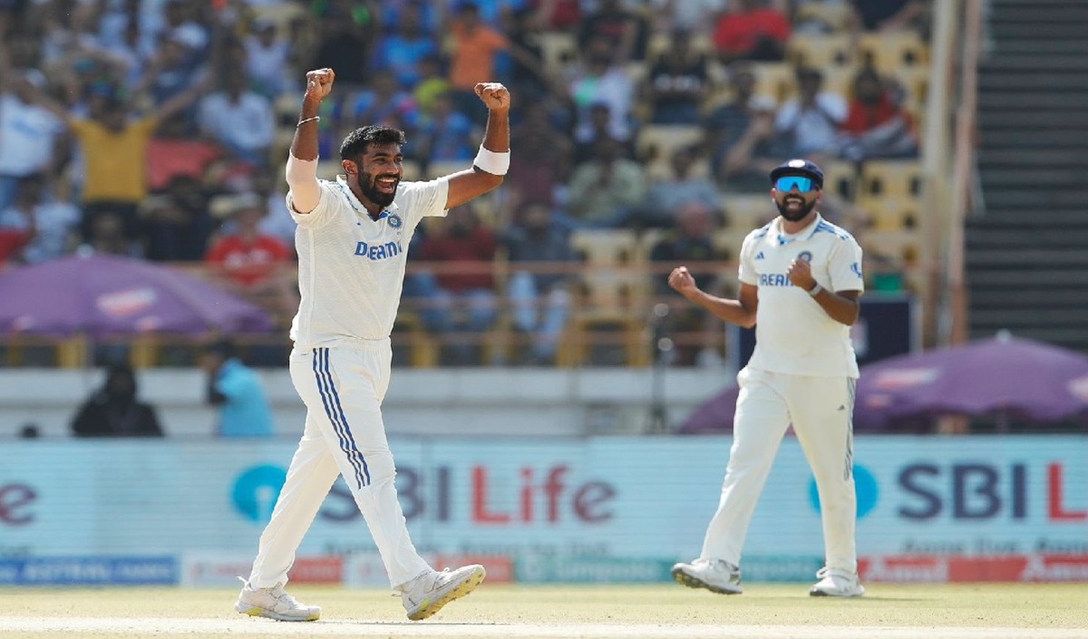 ICC अवॉर्ड जीत पाएंगे Jasprit Bumrah, रेस में ये दो धाकड़ खिलाड़ी भी शामिल