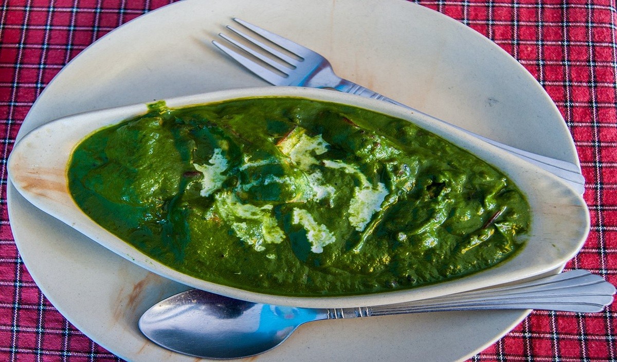 Kalmi Saag Benefits: कलमी साग खाने से दूर होगी कब्ज की समस्या, हड्डियों में भर जाएगी जान