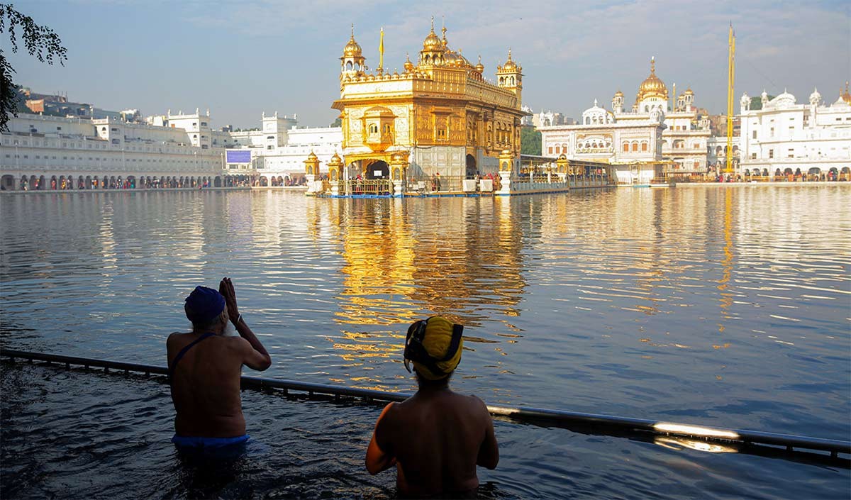 Amritsar Tourist Places: धार्मिक, सांस्कृतिक और ऐतिहासिक दृष्टिकोण से महत्वपूर्ण शहर है अमृतसर