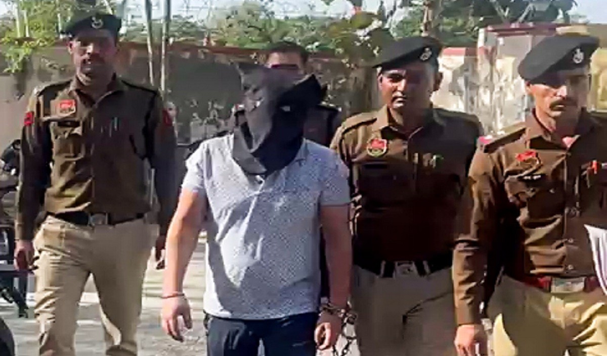 Himani Narwal की हत्या पहले से तय थी? शुरुआती जांच के बाद पुलिस ने शेयर की ये जानकारी