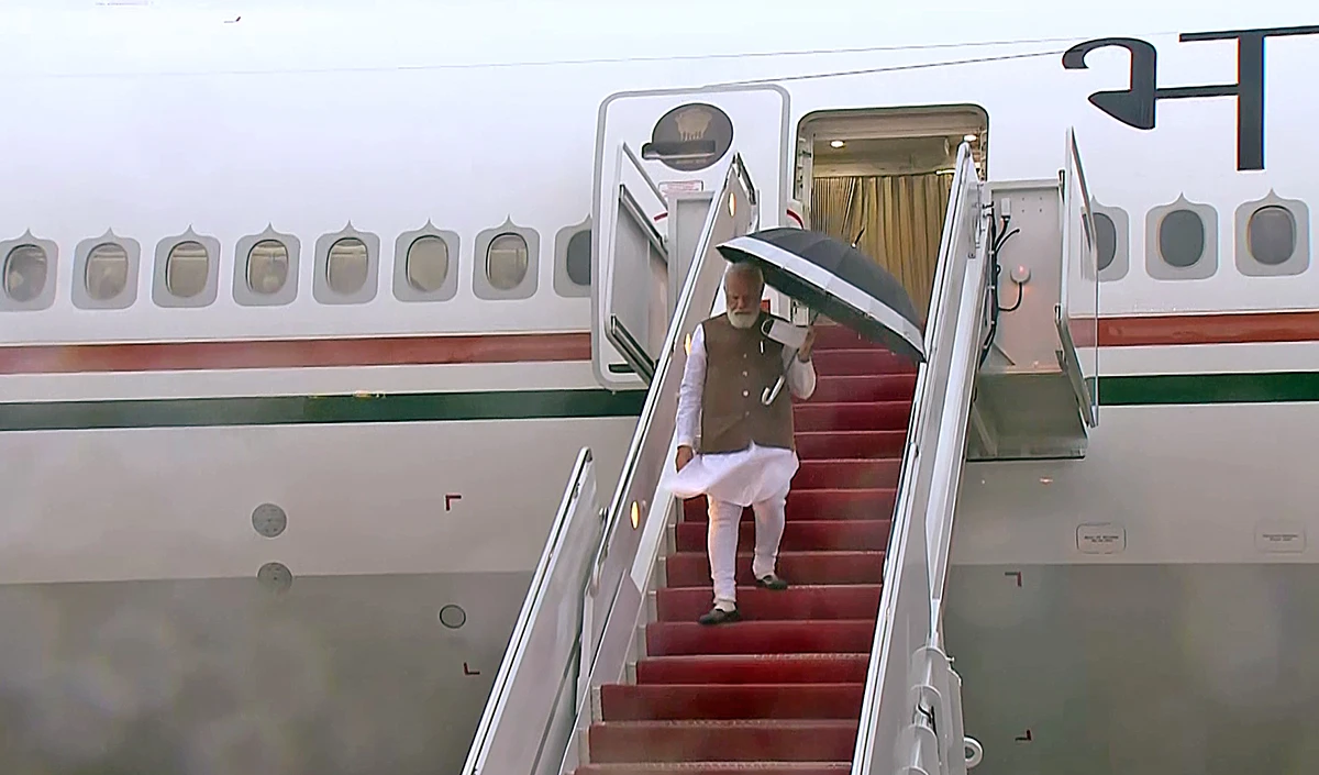 Modi’s Cyprus Mission: कनाडा पहुंचने से ठीक पहले विमान में तेल भरवाकर बड़ा खेल करेंगे मोदी, तुर्की बौखला जाएगा