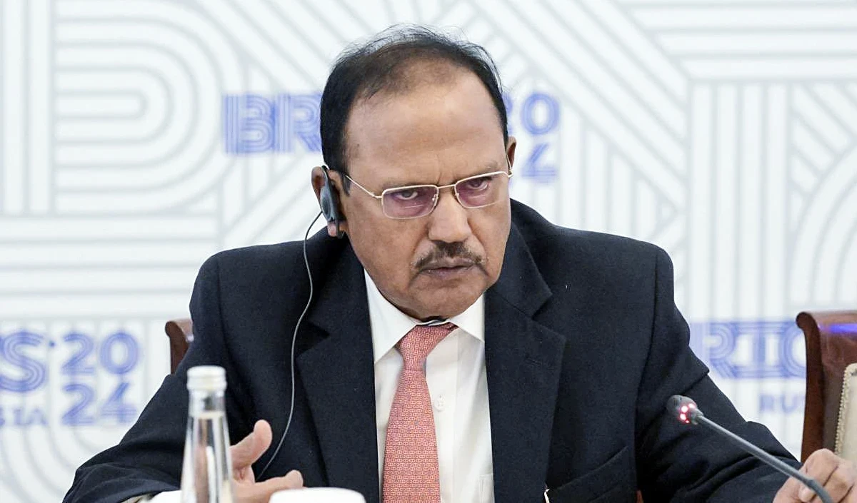 राष्ट्रीय सुरक्षा सलाहकार डोभाल महत्वपूर्ण मुद्दों पर बातचीत के लिए रूस की यात्रा पर
