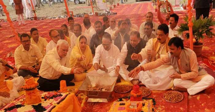 Ballia-‘ददरी मेला’ हुआ शुरू, परिवहन मंत्री ने किया भूमि पूजन, 1050 दुकानों के साथ व्यापार और संस्कृति का संगम