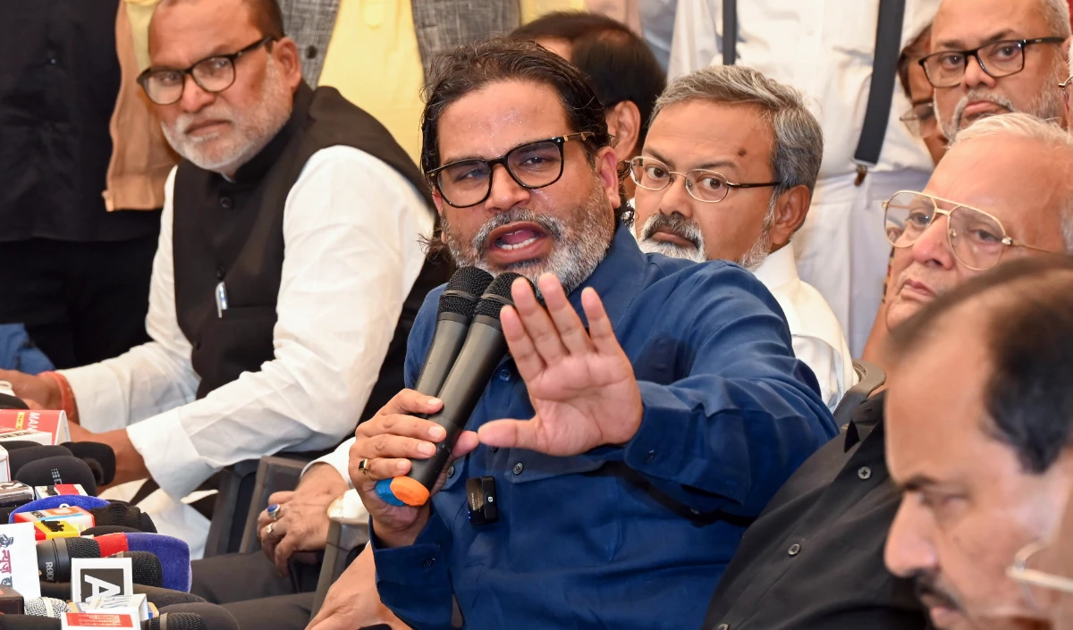 हार के बाद PK का नीतीश को खुला चैलेंज: ‘अगर 2 लाख रुपये महिलाओं को मिले तो हमेशा के लिए छोड़ दूंगा राजनीति’