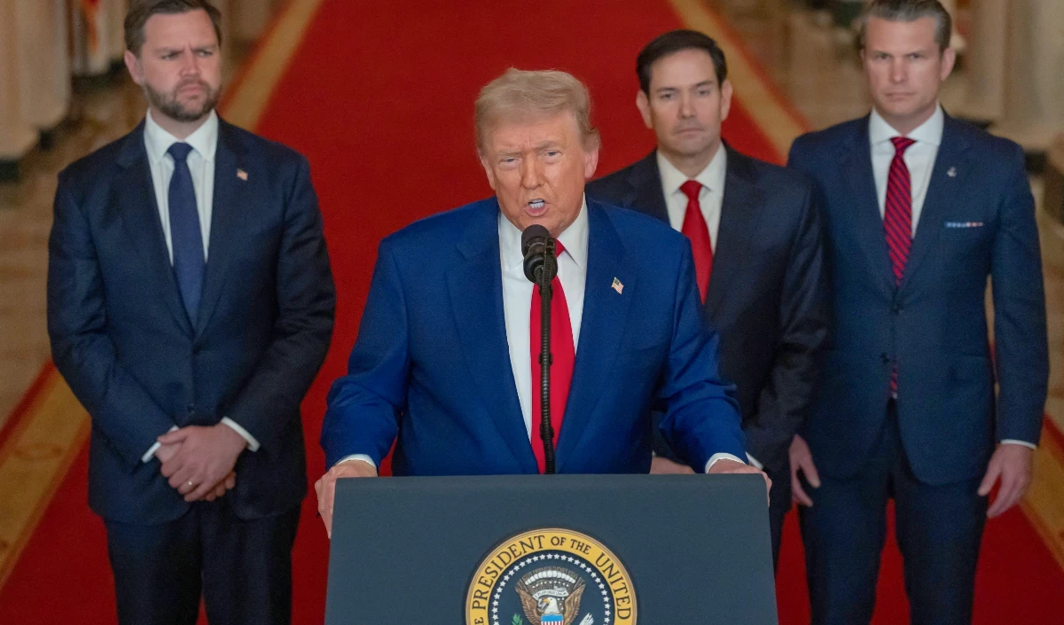 Supreme Court के फैसले के बाद Donald Trump का बड़ा एक्शन, 15% Global Tariff लगाने का संकेत