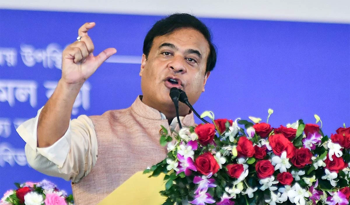 Vanakkam Poorvottar: Assam में वन भूमि से अतिक्रमण हटाने और घुसपैठियों को बांग्लादेश भगाने का अभियान जारी
