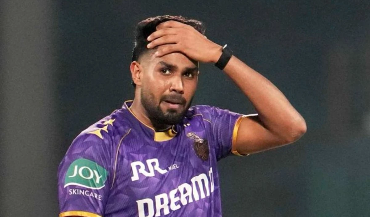 IPL 2026 से पहले KKR को तगड़ा झटका, स्टार गेंदबाज़ Harshit Rana पूरे टूर्नामेंट से हुए बाहर