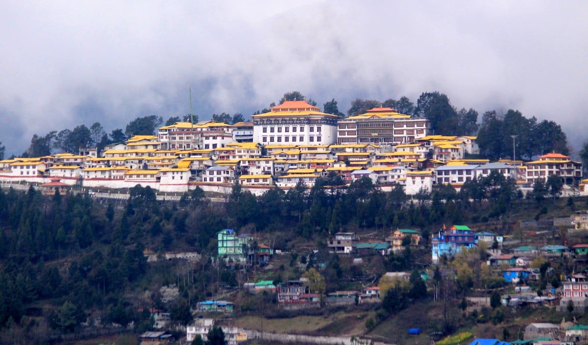 Arunachal Pradesh पर China का नया Propaganda War, भारत बोला- मनगढ़ंत दावों से हकीकत नहीं बदलती।