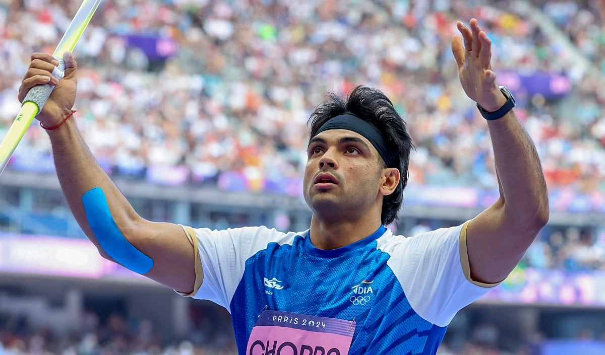 खेल जगत से आयी बड़ी खबर! Neeraj Chopra और Sumit Antil ने द्रोणाचार्य अवॉर्डी कोच Naval Singh पर उत्पीड़न के आरोप लगाए
