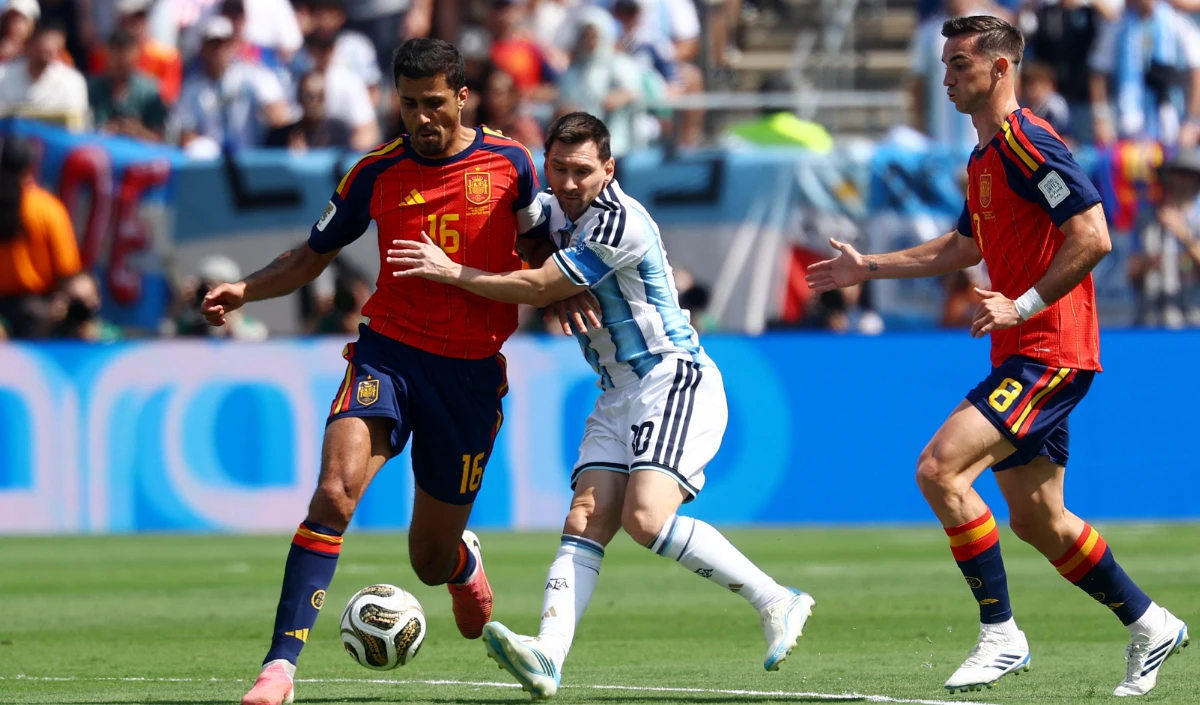 FIFA World Cup Argentina Vs Spain Highlights | स्पेन के अभेद्य किले से टकराकर टूटा अर्जेंटीना का गुरूर, 16 साल बाद विश्व विजेता बना स्पेन!